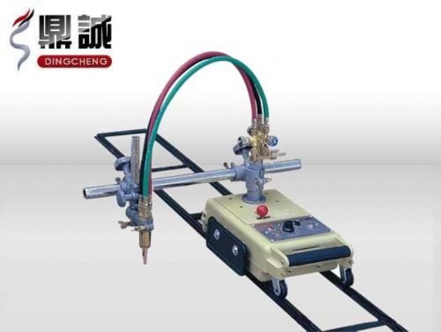 點(diǎn)擊查看詳細(xì)信息<br>標(biāo)題：半自動(dòng)火焰切割機(jī) 閱讀次數(shù)：4480