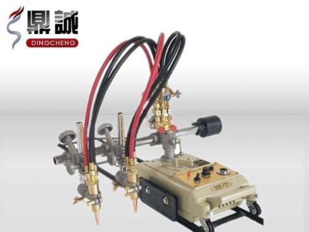 點(diǎn)擊查看詳細(xì)信息<br>標(biāo)題：雙頭多頭火焰切割機(jī) 閱讀次數(shù)：4592