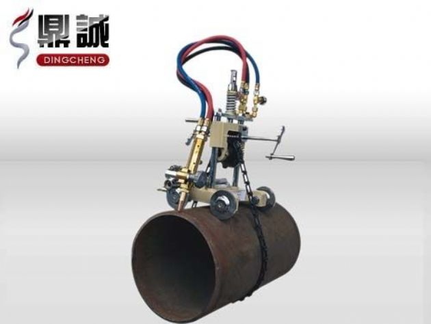 點(diǎn)擊查看詳細(xì)信息<br>標(biāo)題：手搖式管道切割機(jī) 閱讀次數(shù)：4900