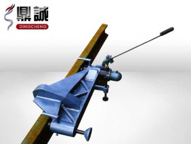 點(diǎn)擊查看詳細(xì)信息<br>標(biāo)題：水平液壓彎軌機(jī) 閱讀次數(shù)：4857